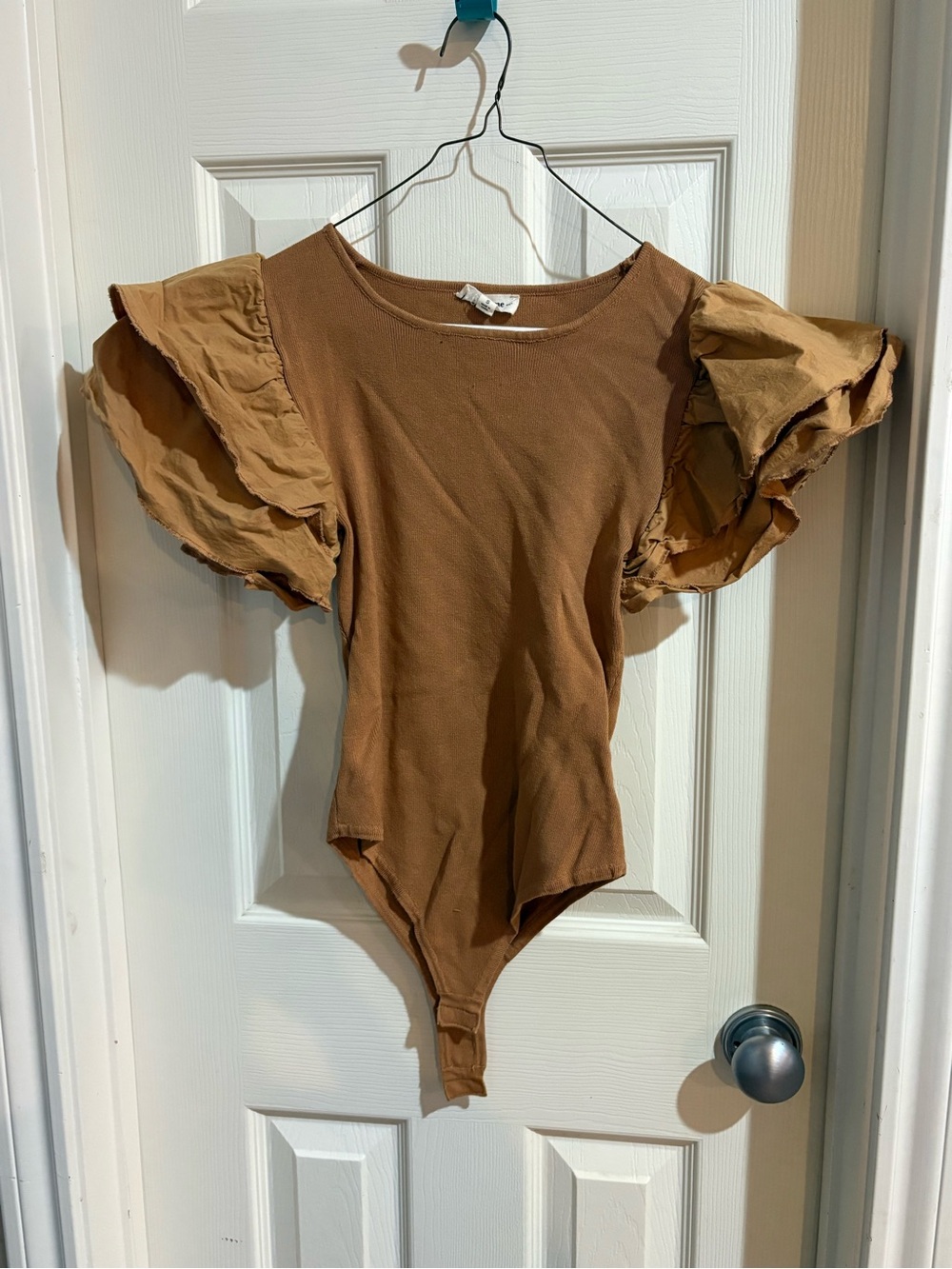 Puff sleeve body suit